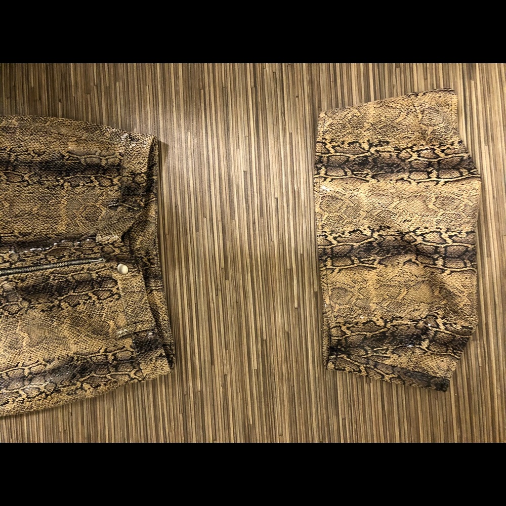 Python two piece - Picture 6 of 6